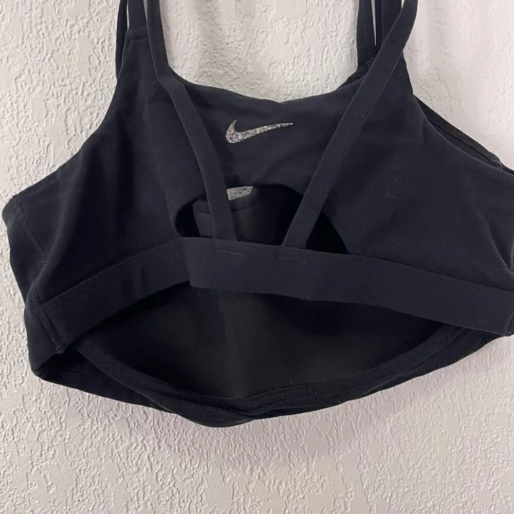 Nike Dri-Fit Black Cut Out Back Sports Bra‎ Size Large
